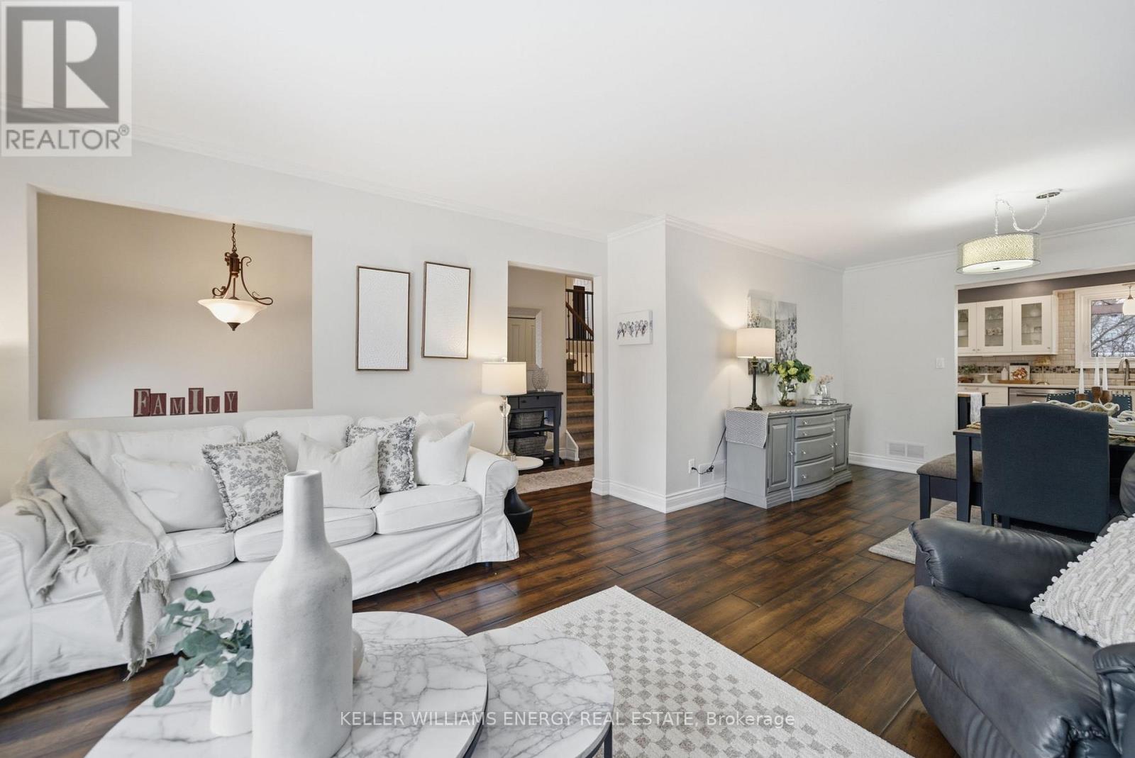 11 Ridgeview Drive, Scugog, Ontario  L9L 1G8 - Photo 6 - E12908754