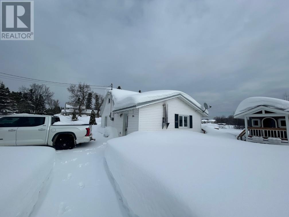 174 Maki Rd, Sault Ste. Marie, Ontario  P6A 6K4 - Photo 4 - SM260406