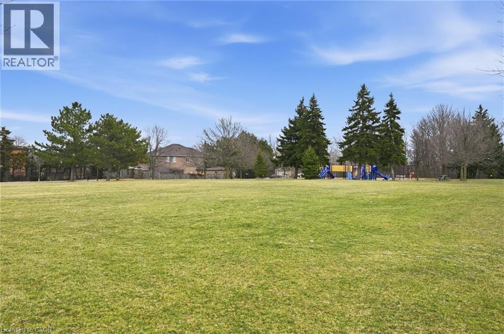 1 Royalwood Court Unit# 75, Stoney Creek, Ontario  L8E 4Y1 - Photo 41 - 40813533