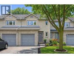 1 ROYALWOOD Court Unit# 75, Stoney Creek, Ontario