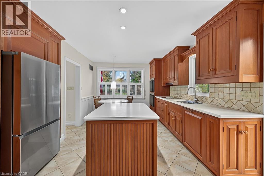 842 Forest Glen Avenue, Burlington, Ontario  L7T 2L2 - Photo 9 - 40790442