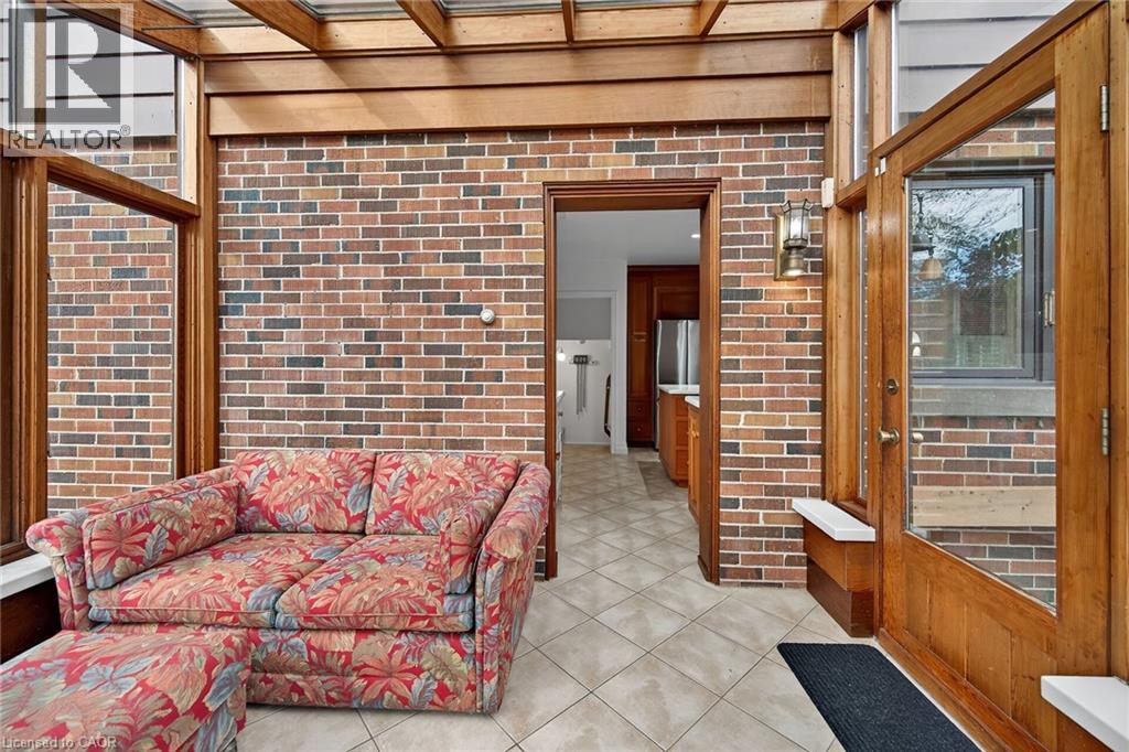 842 Forest Glen Avenue, Burlington, Ontario  L7T 2L2 - Photo 10 - 40790442