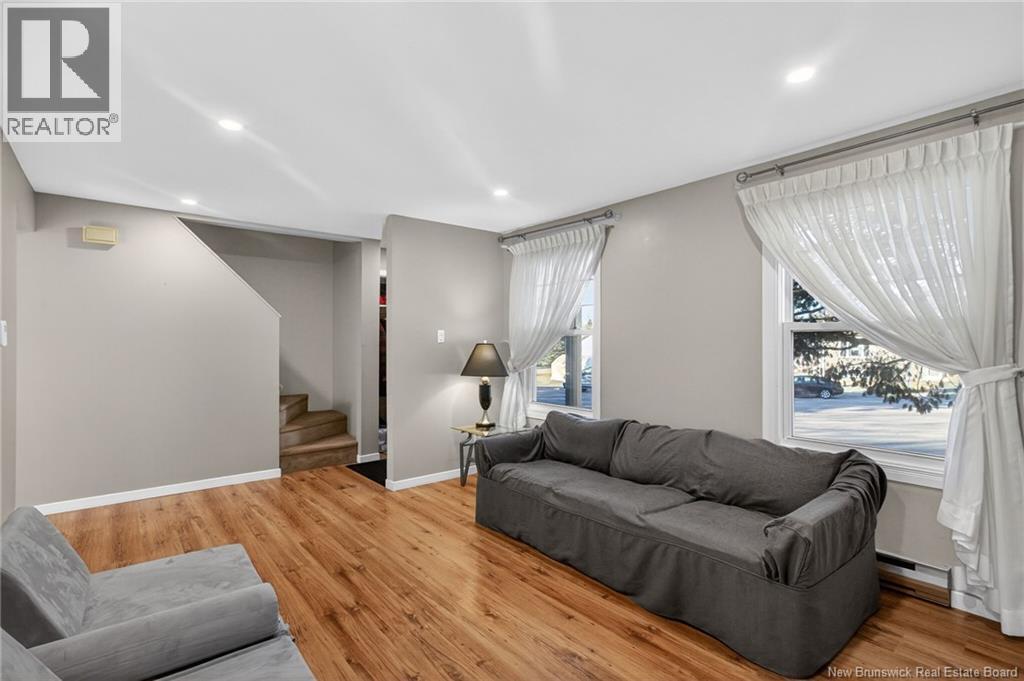 19 Larose, Dieppe, New Brunswick  E1A 5B7 - Photo 11 - NB135479