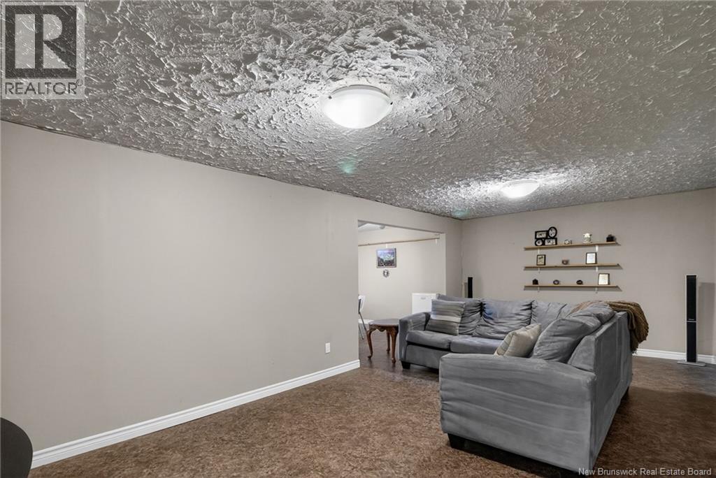 19 Larose, Dieppe, New Brunswick  E1A 5B7 - Photo 39 - NB135479