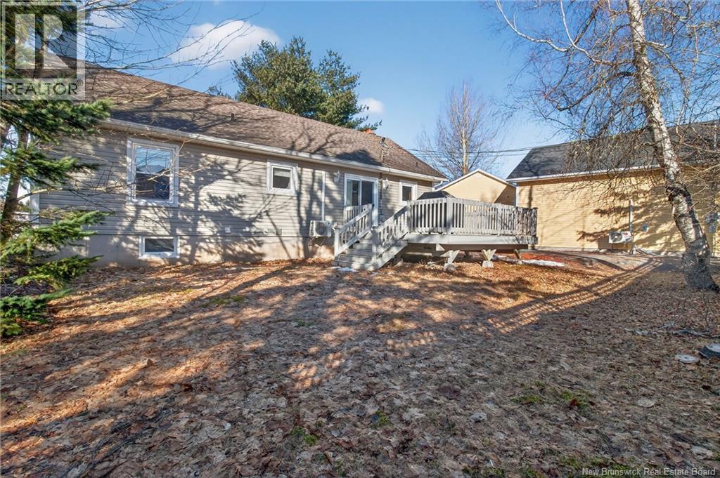 19 Larose, Dieppe, New Brunswick  E1A 5B7 - Photo 49 - NB135479
