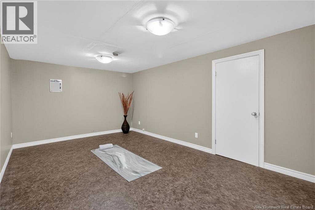 19 Larose, Dieppe, New Brunswick  E1A 5B7 - Photo 37 - NB135479