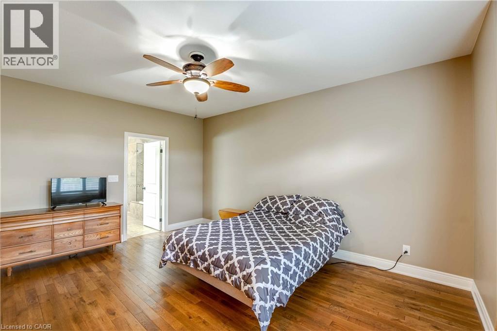 24 Emerald Common, St. Catharines, Ontario  L2M 0A7 - Photo 13 - 40806173