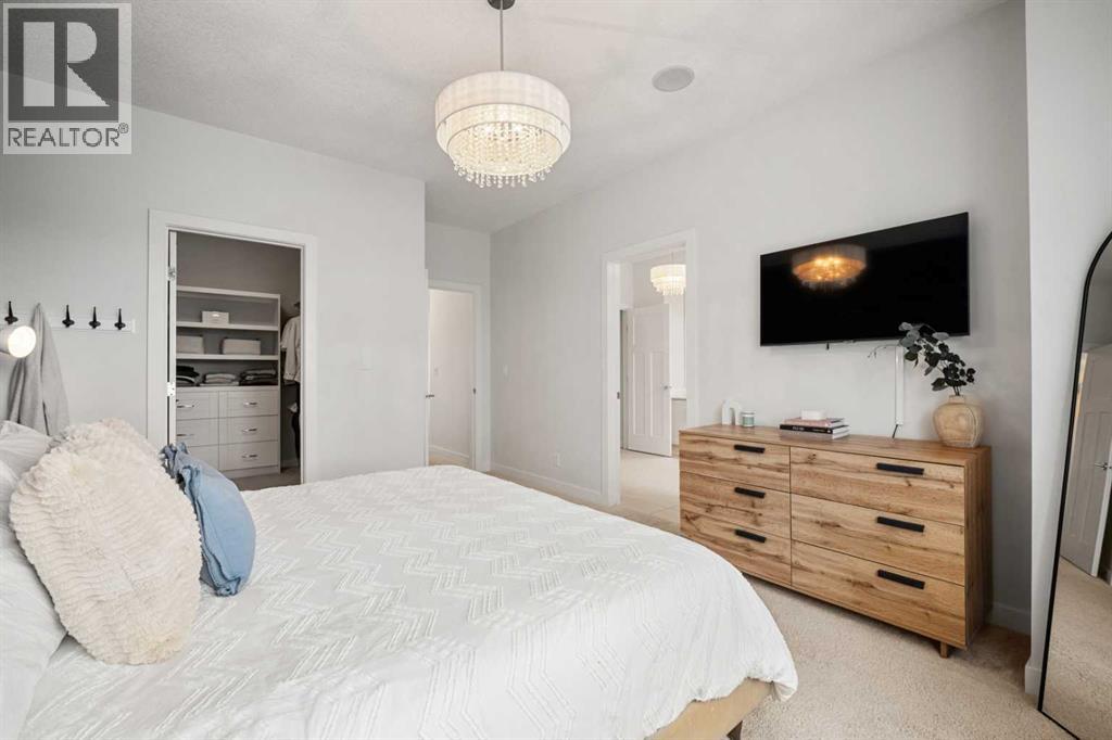 3917 2 Street NW, Calgary, Alberta  T2K 0Y7 - Photo 24 - A2293175