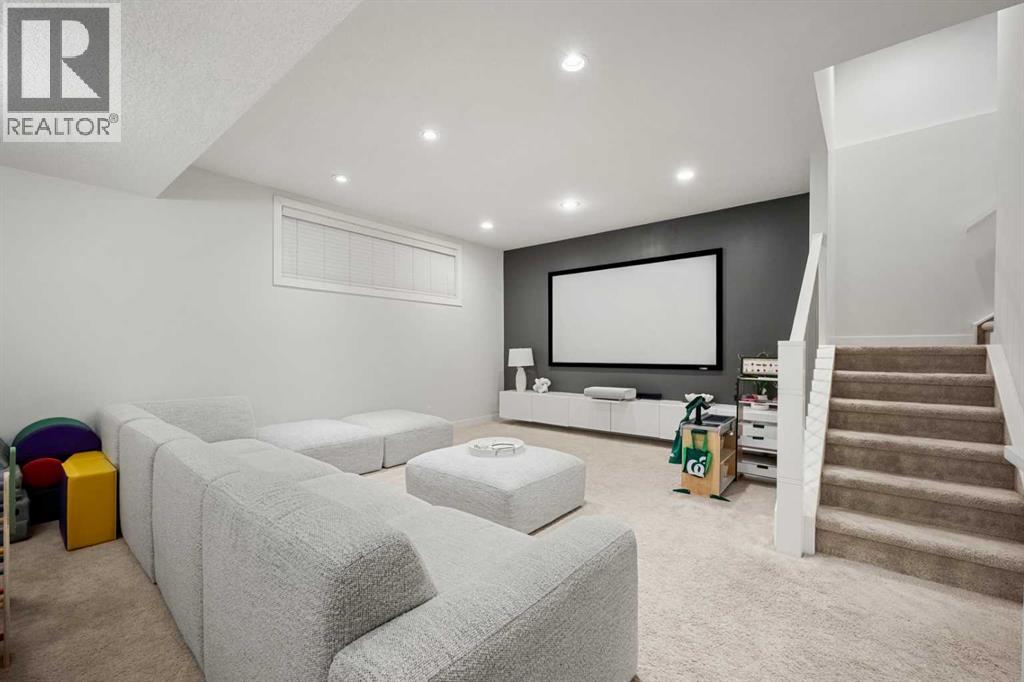 3917 2 Street NW, Calgary, Alberta  T2K 0Y7 - Photo 36 - A2293175