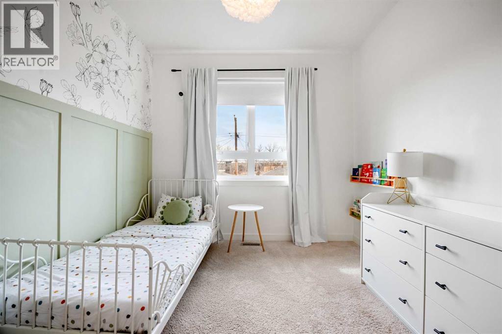 3917 2 Street NW, Calgary, Alberta  T2K 0Y7 - Photo 31 - A2293175