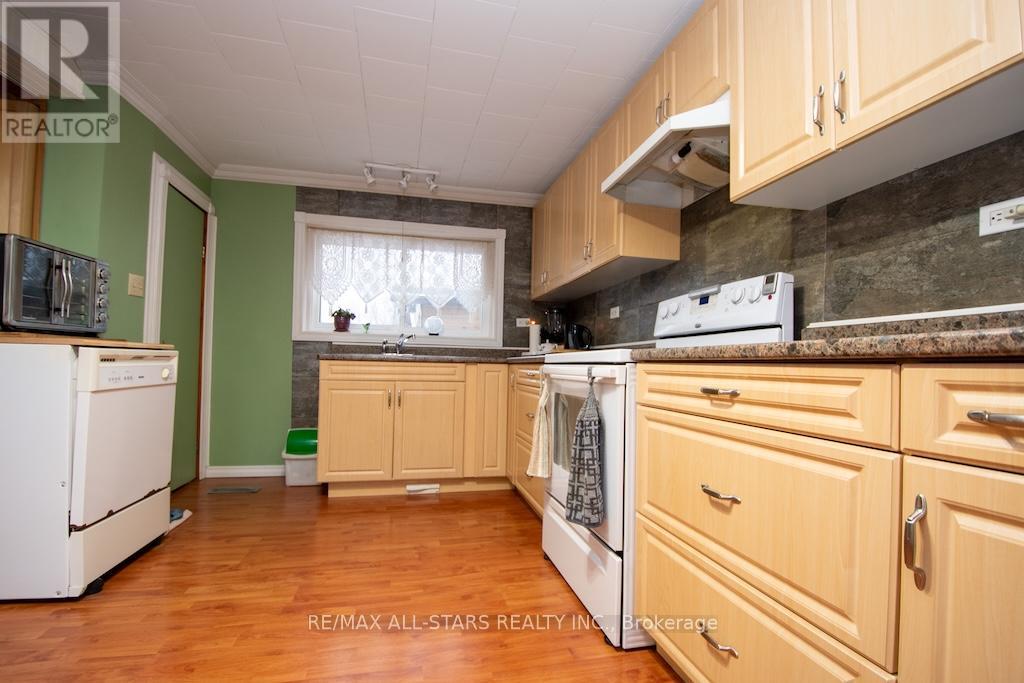 534 Fenel Road, Kawartha Lakes, Ontario  K0M 2T0 - Photo 14 - X12908552