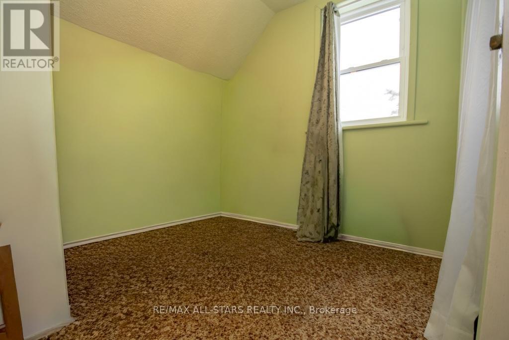 534 Fenel Road, Kawartha Lakes, Ontario  K0M 2T0 - Photo 17 - X12908552