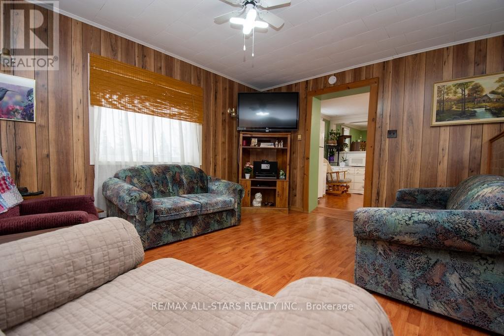 534 Fenel Road, Kawartha Lakes, Ontario  K0M 2T0 - Photo 6 - X12908552