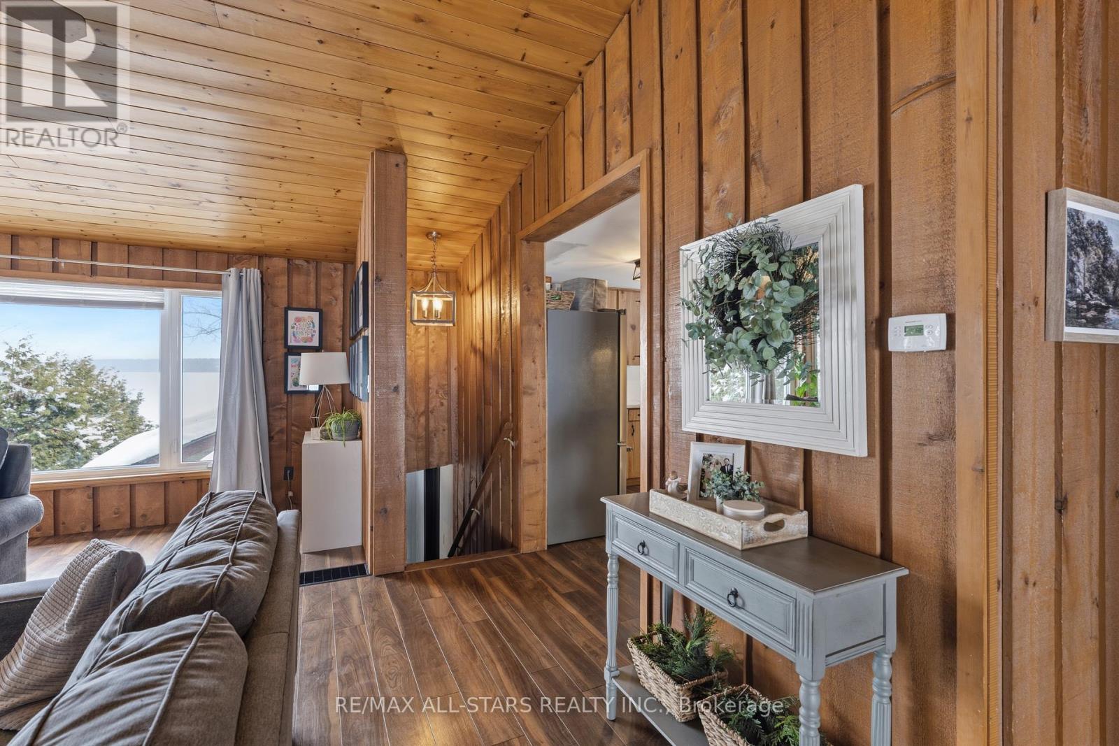 393 Hillside Drive, Kawartha Lakes, Ontario  K0M 1C0 - Photo 15 - X12908596