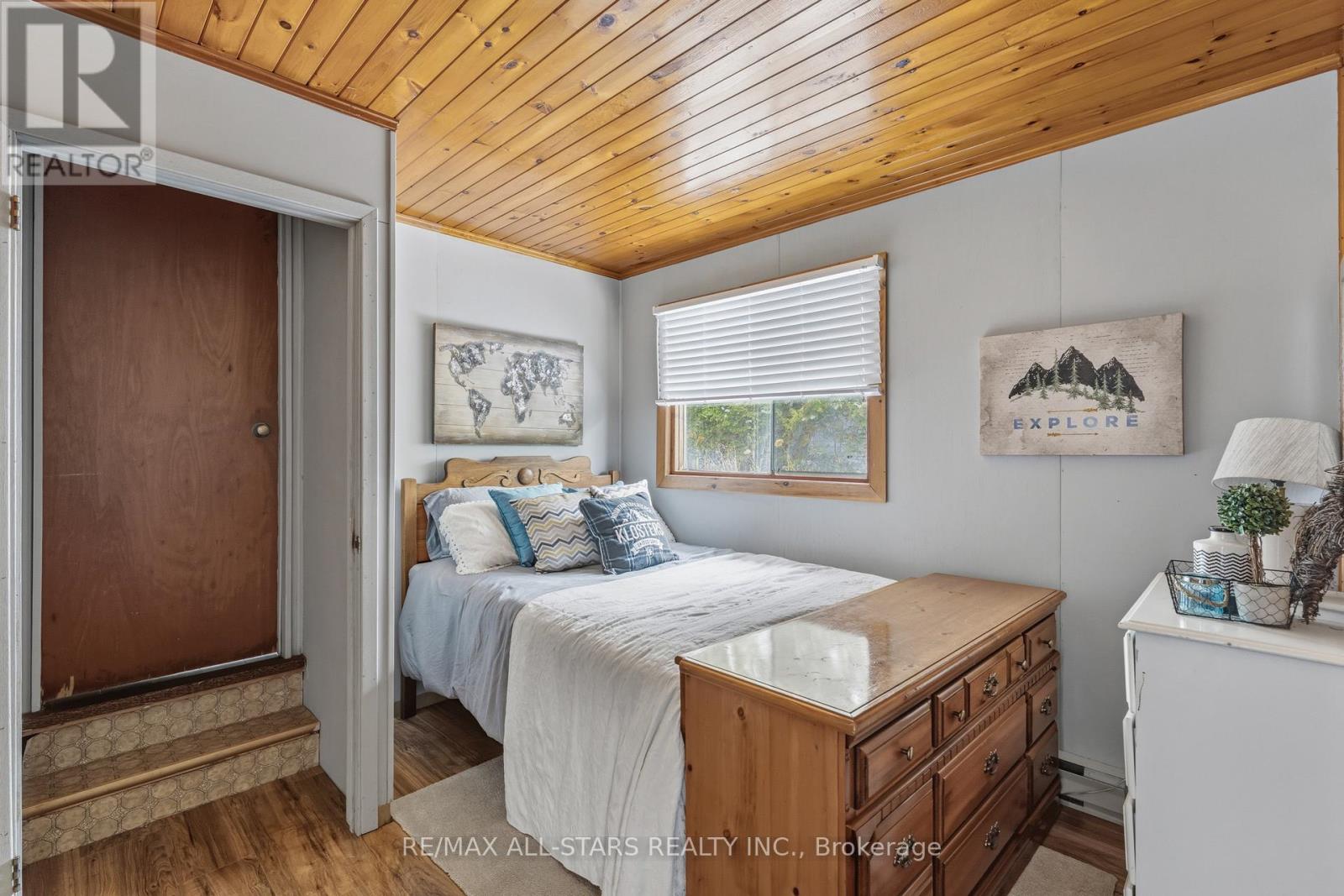 393 Hillside Drive, Kawartha Lakes, Ontario  K0M 1C0 - Photo 23 - X12908596