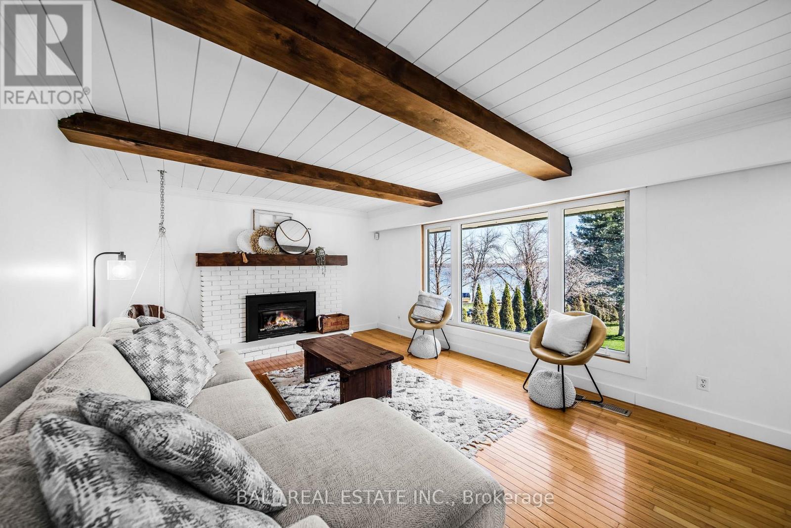 1749 Young's Point Road, Selwyn, Ontario  K0L 2H0 - Photo 12 - X12908648