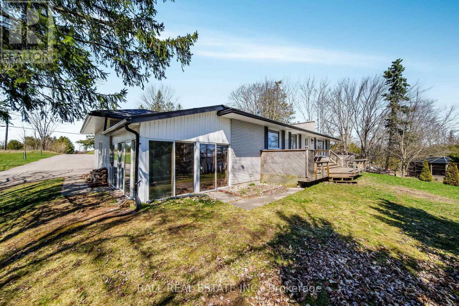 1749 Young's Point Road, Selwyn, Ontario  K0L 2H0 - Photo 29 - X12908648