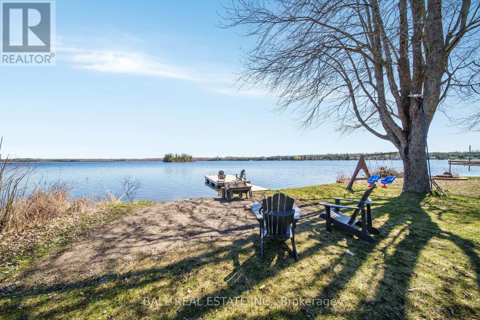 1749 Young's Point Road, Selwyn, Ontario  K0L 2H0 - Photo 3 - X12908648