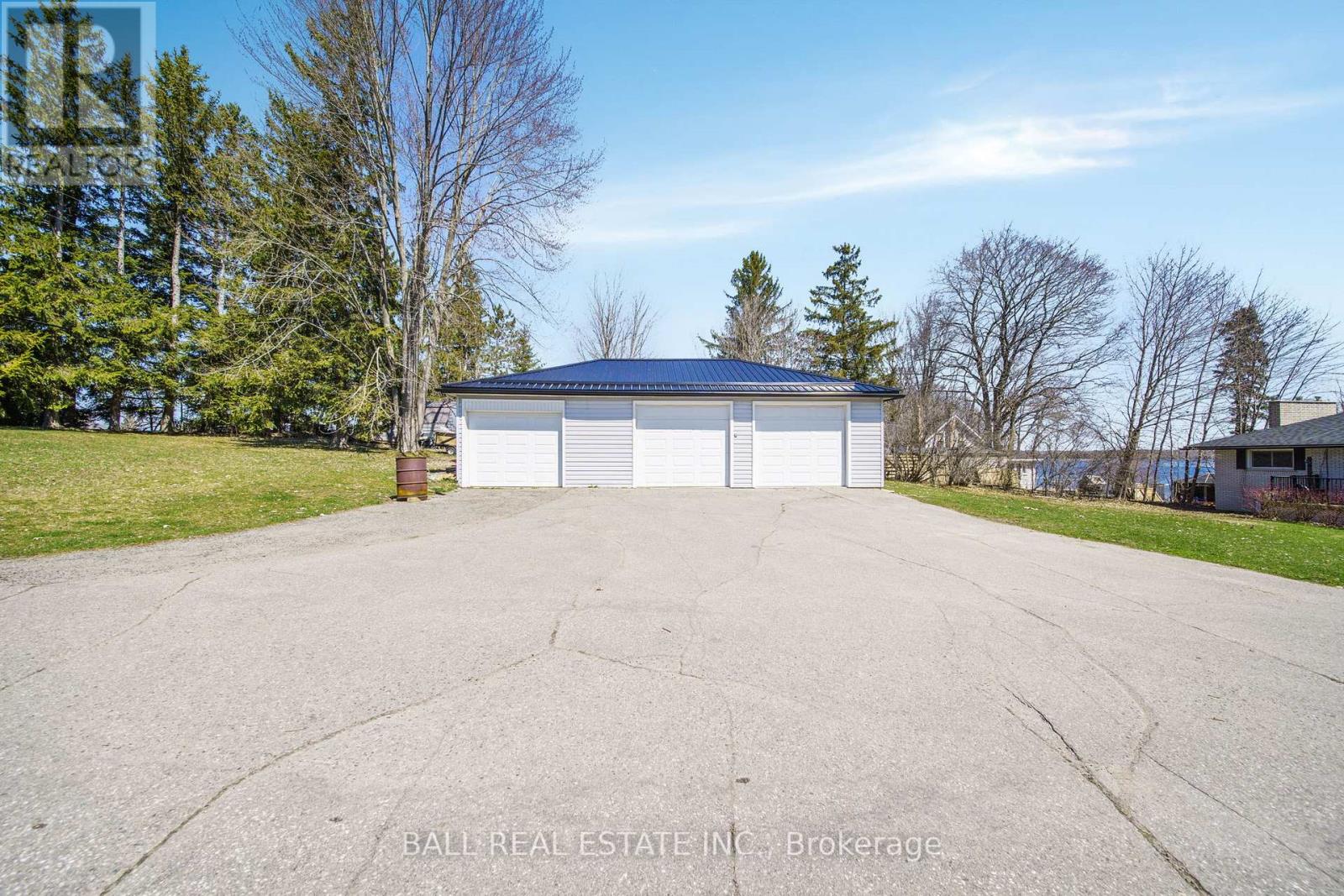 1749 Young's Point Road, Selwyn, Ontario  K0L 2H0 - Photo 34 - X12908648