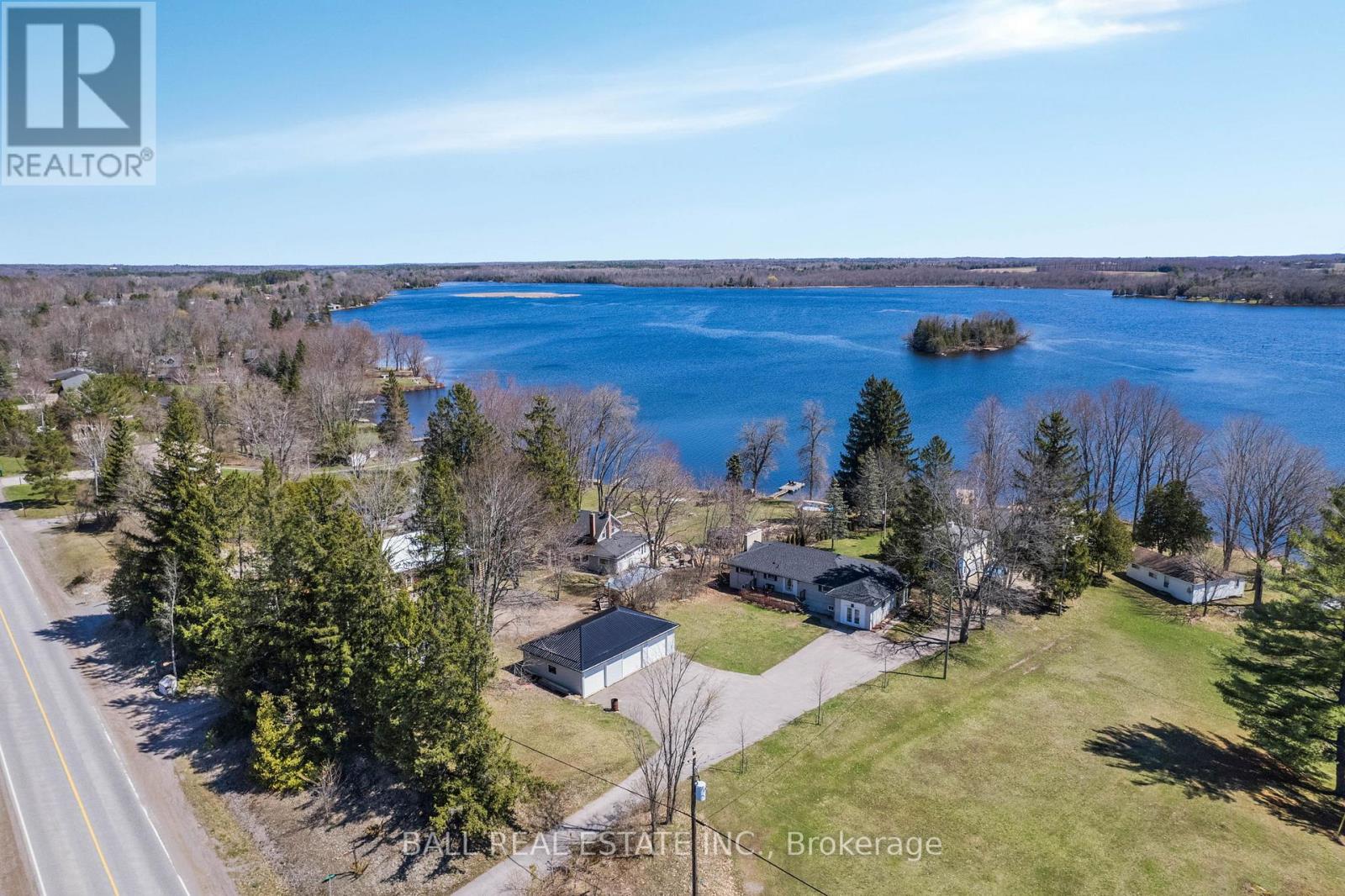 1749 Young's Point Road, Selwyn, Ontario  K0L 2H0 - Photo 36 - X12908648