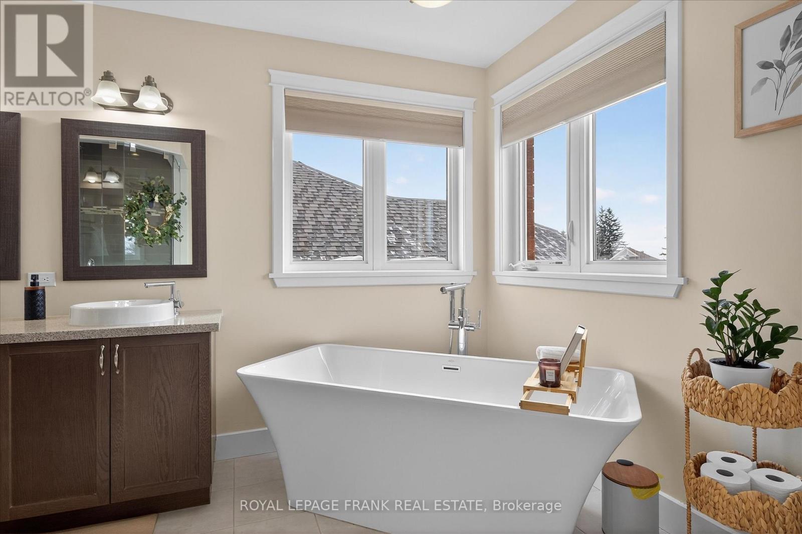 1557 Cahill Drive, Peterborough, Ontario  K9K 0G6 - Photo 31 - X12908656