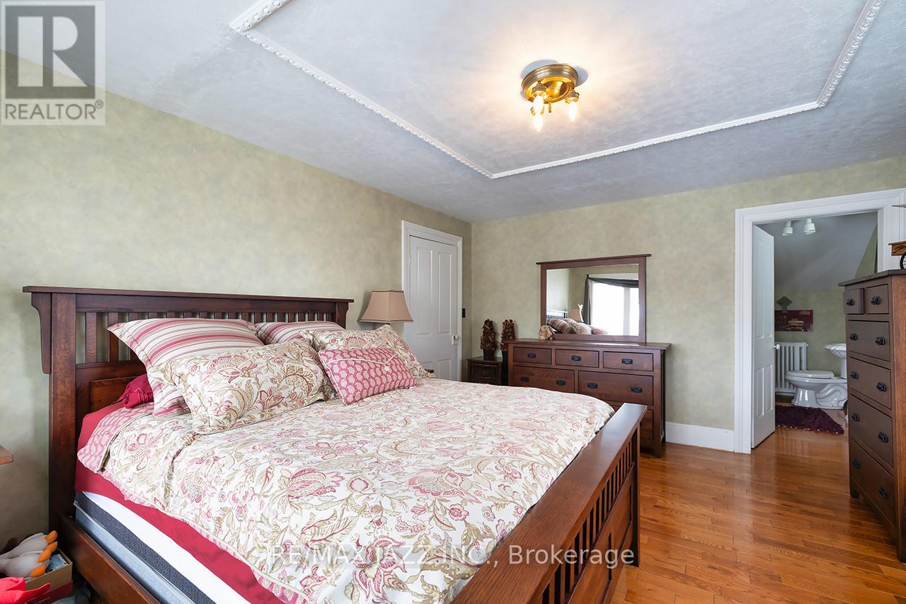 22 Francis Street, Kawartha Lakes, Ontario  K9V 3R6 - Photo 22 - X12908684