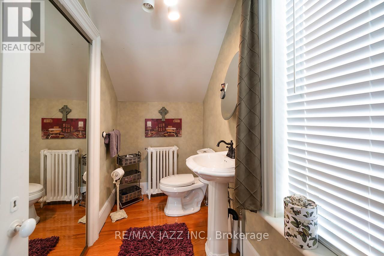 22 Francis Street, Kawartha Lakes, Ontario  K9V 3R6 - Photo 23 - X12908684