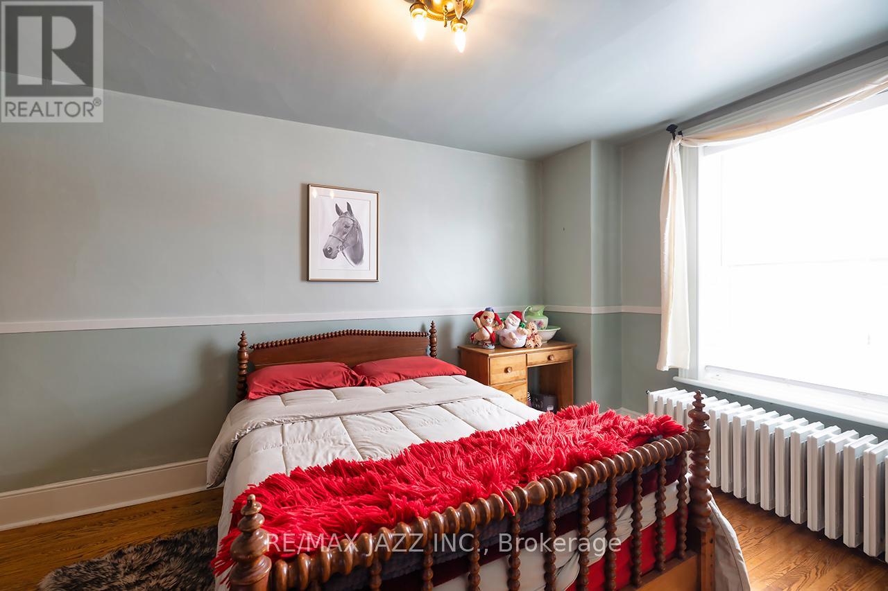 22 Francis Street, Kawartha Lakes, Ontario  K9V 3R6 - Photo 25 - X12908684