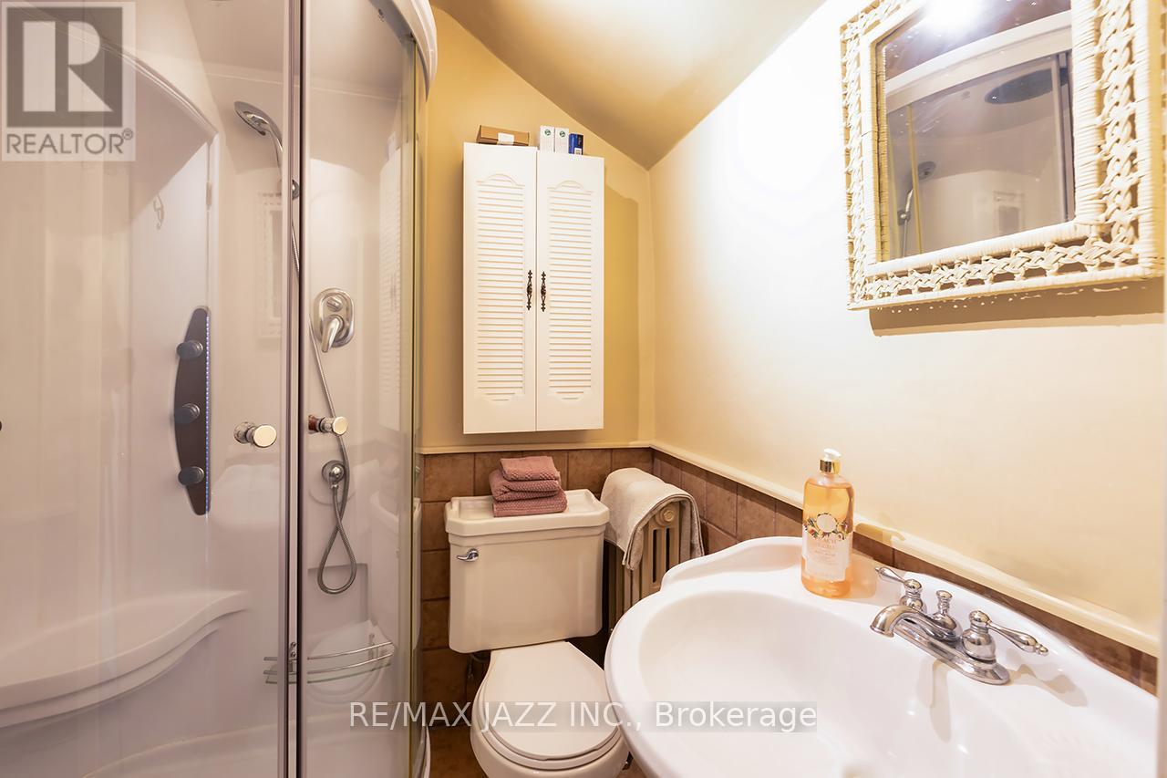 22 Francis Street, Kawartha Lakes, Ontario  K9V 3R6 - Photo 32 - X12908684