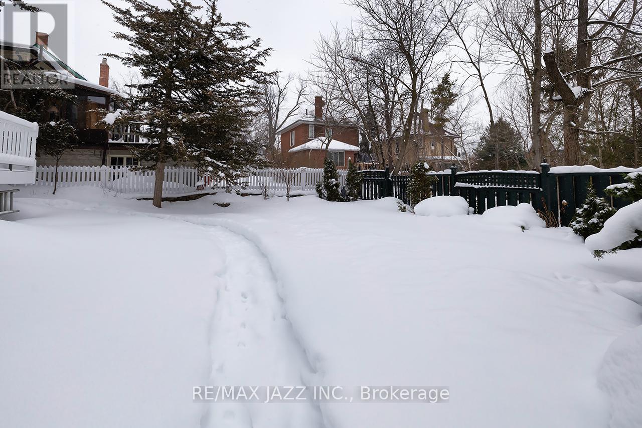 22 Francis Street, Kawartha Lakes, Ontario  K9V 3R6 - Photo 36 - X12908684