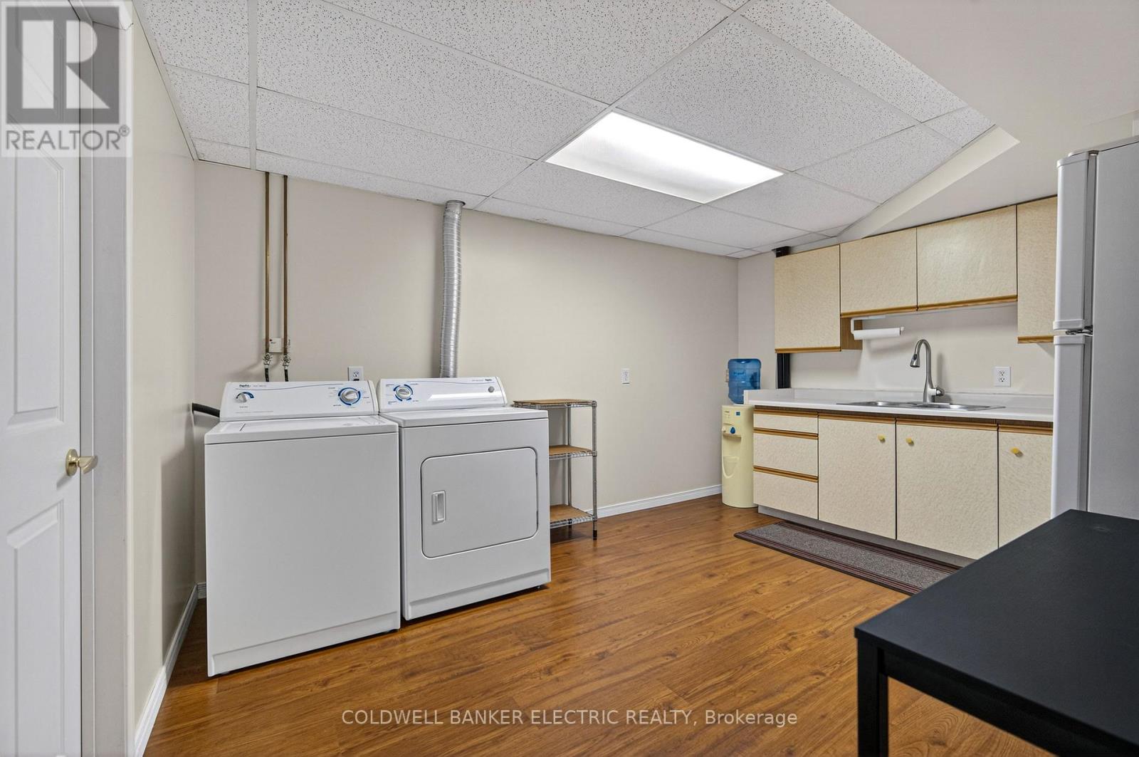 329 Mary Street W, Kawartha Lakes, Ontario  K9V 5X5 - Photo 25 - X12908810