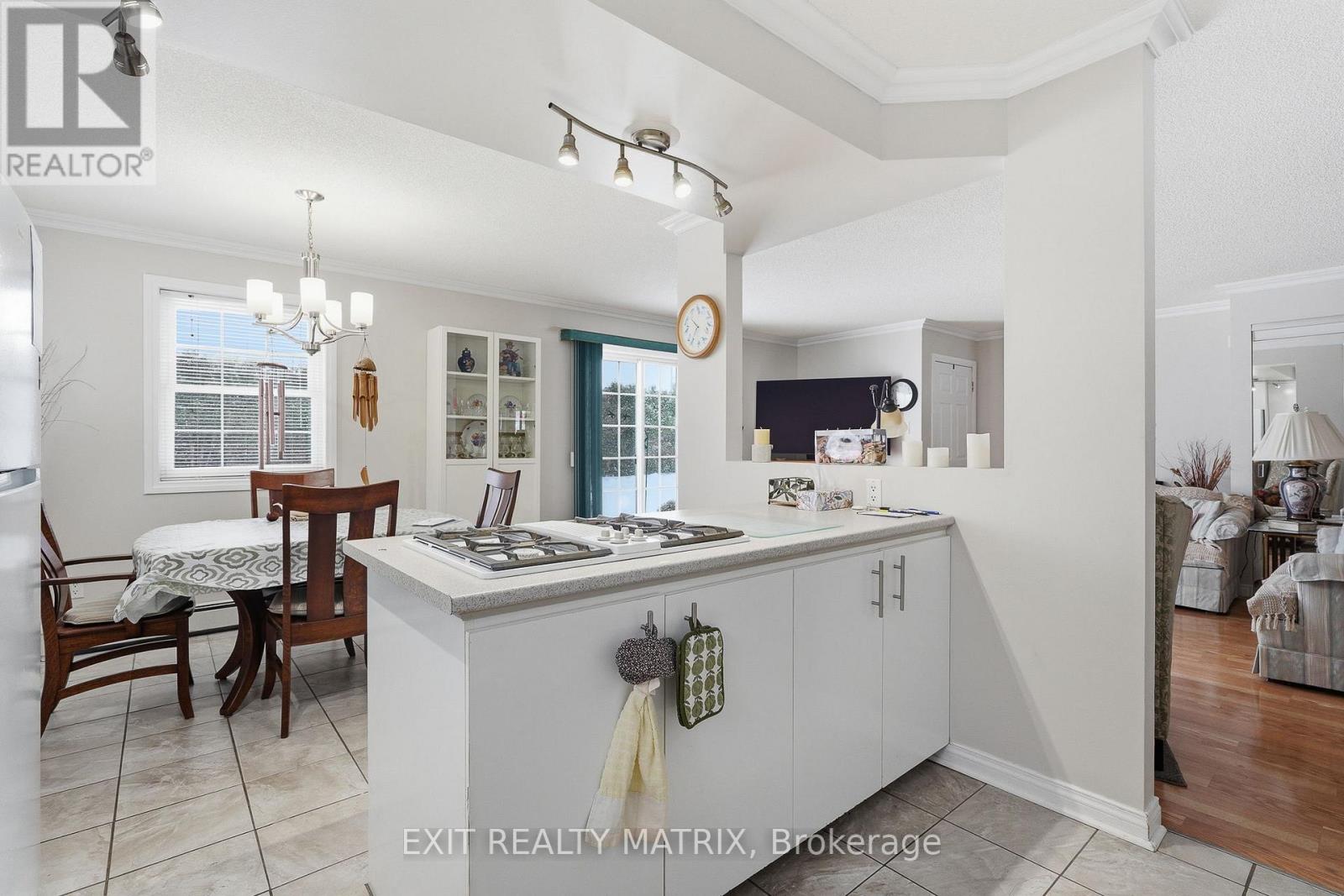 672 Jeanne Mance Street, Casselman, Ontario  K0A 1M0 - Photo 6 - X12908806