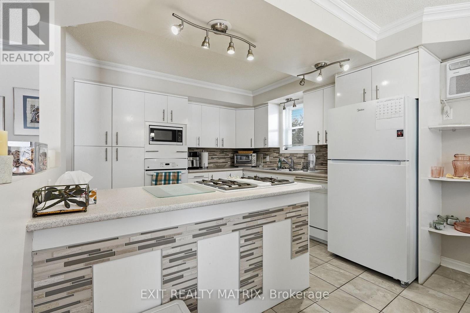 672 Jeanne Mance Street, Casselman, Ontario  K0A 1M0 - Photo 7 - X12908806