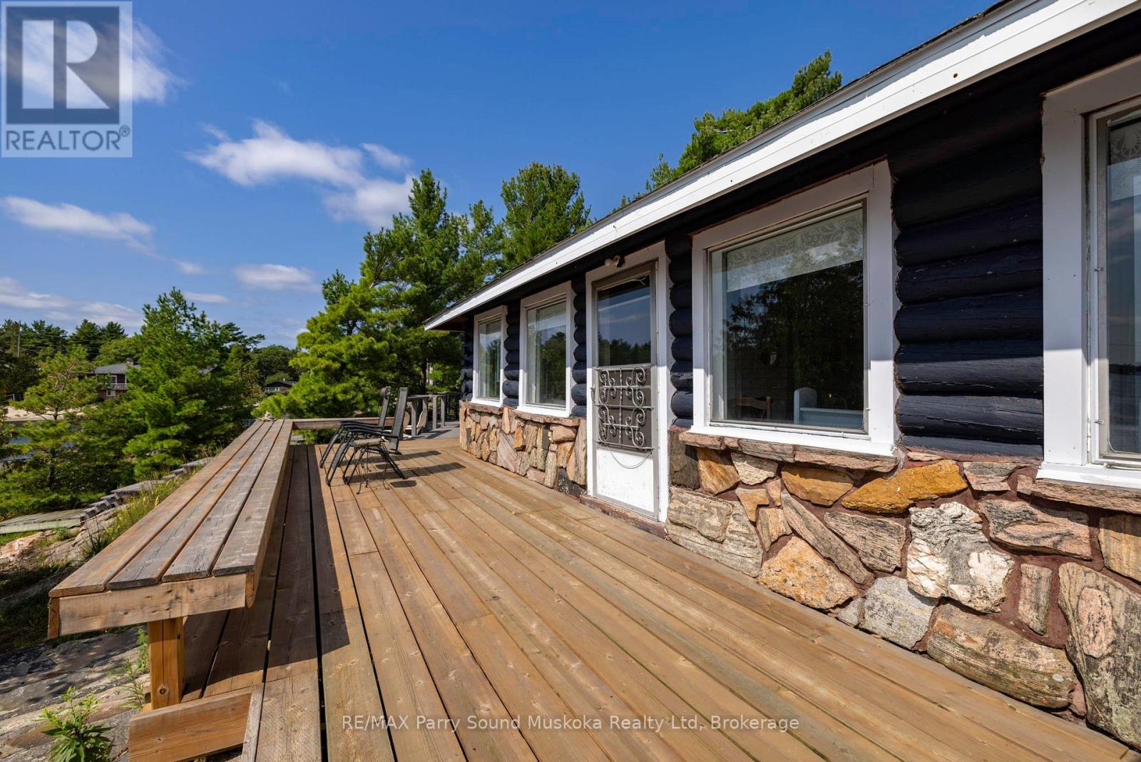 1 Island 271c, Carling, Ontario  P0G 1G0 - Photo 17 - X12908544