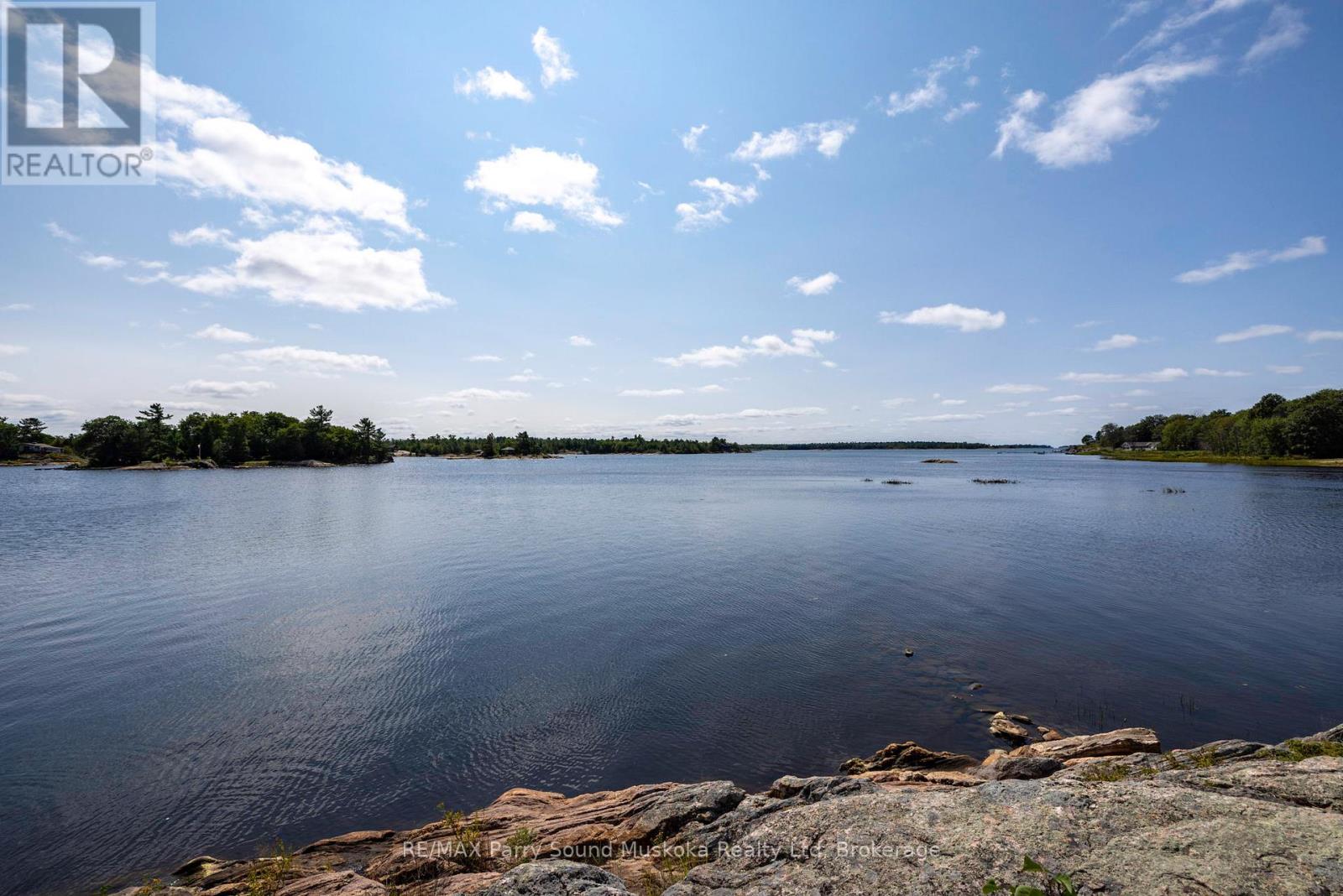 1 Island 271c, Carling, Ontario  P0G 1G0 - Photo 19 - X12908544