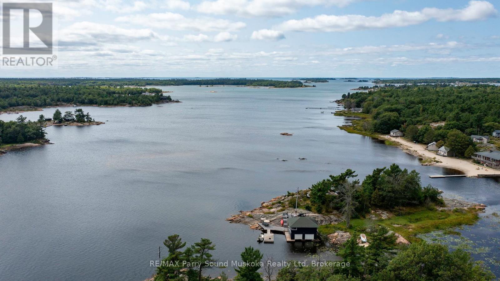 1 Island 271c, Carling, Ontario  P0G 1G0 - Photo 2 - X12908544