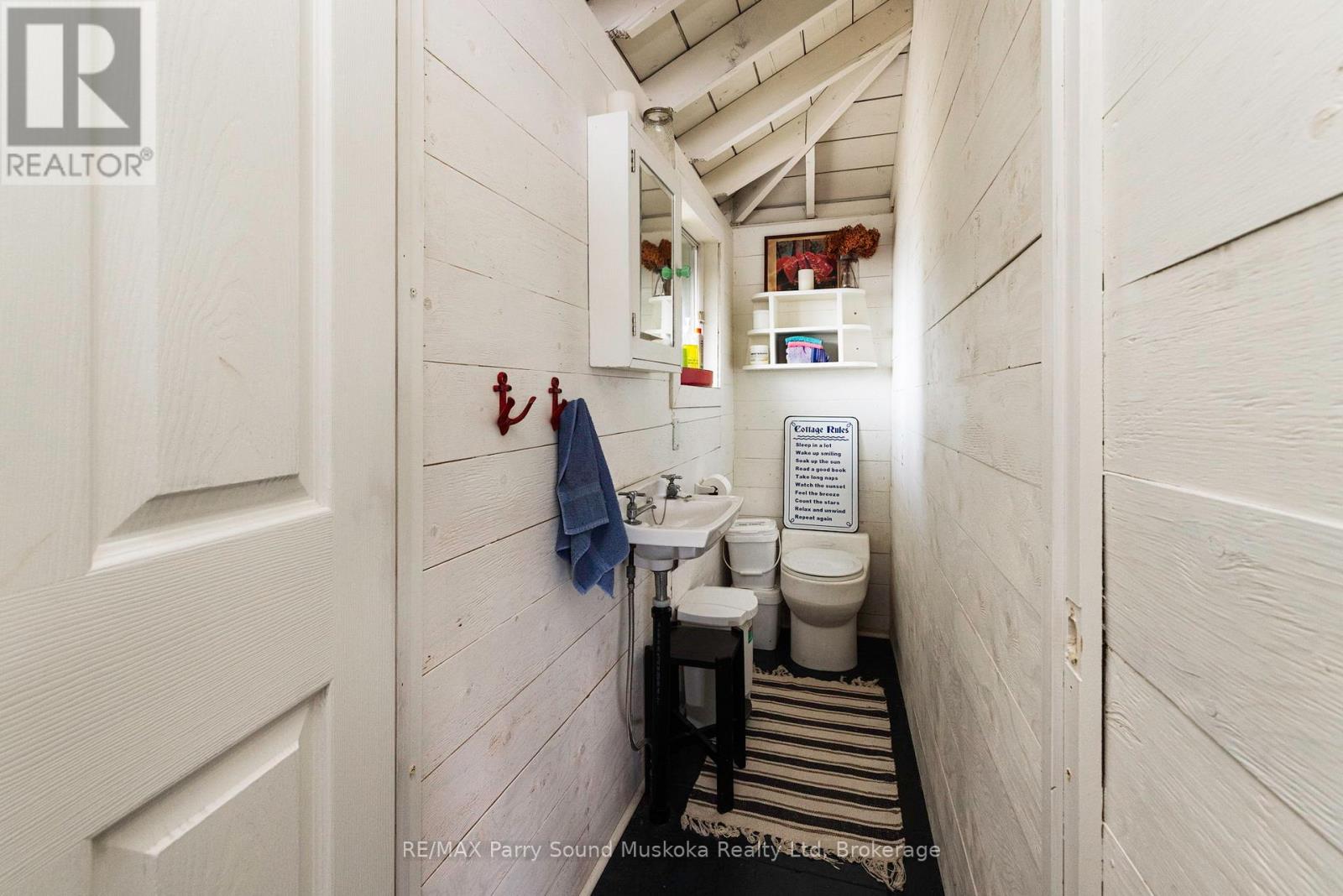 1 Island 271c, Carling, Ontario  P0G 1G0 - Photo 31 - X12908544