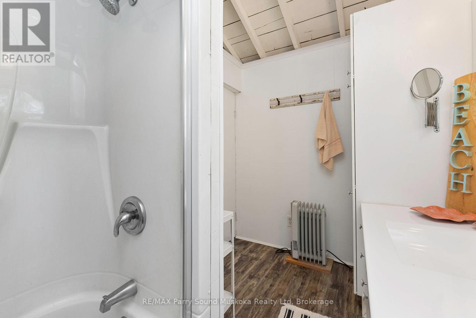 1 Island 271c, Carling, Ontario  P0G 1G0 - Photo 44 - X12908544