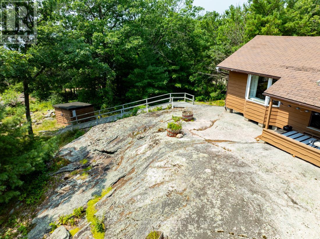 16 Island 264c, Carling, Ontario  P0G 1G0 - Photo 12 - X12908548