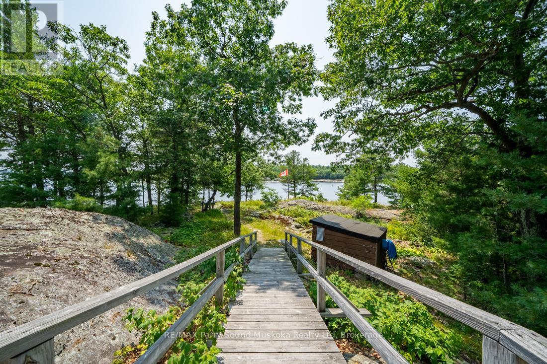 16 Island 264c, Carling, Ontario  P0G 1G0 - Photo 16 - X12908548