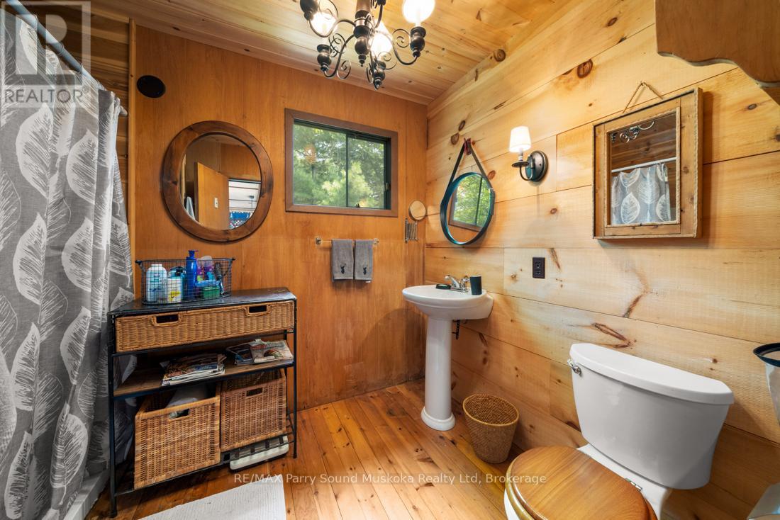 16 Island 264c, Carling, Ontario  P0G 1G0 - Photo 38 - X12908548