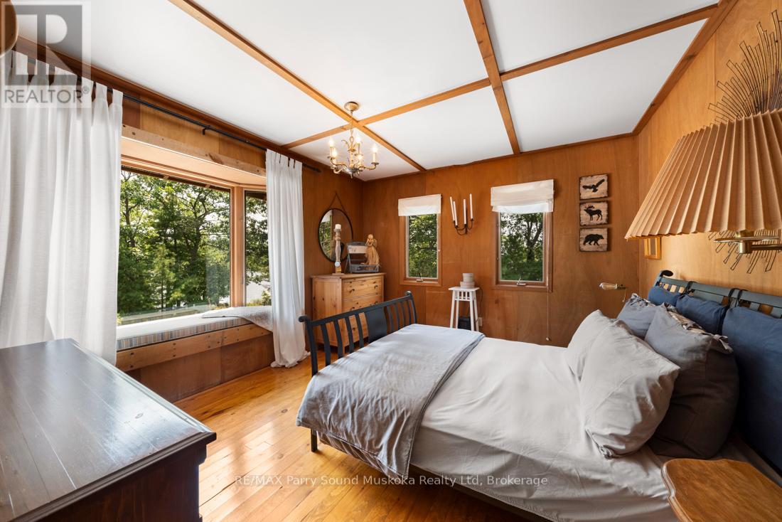 16 Island 264c, Carling, Ontario  P0G 1G0 - Photo 42 - X12908548