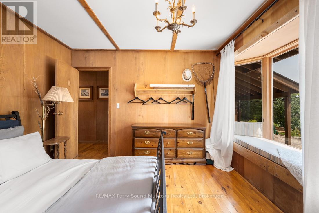 16 Island 264c, Carling, Ontario  P0G 1G0 - Photo 43 - X12908548