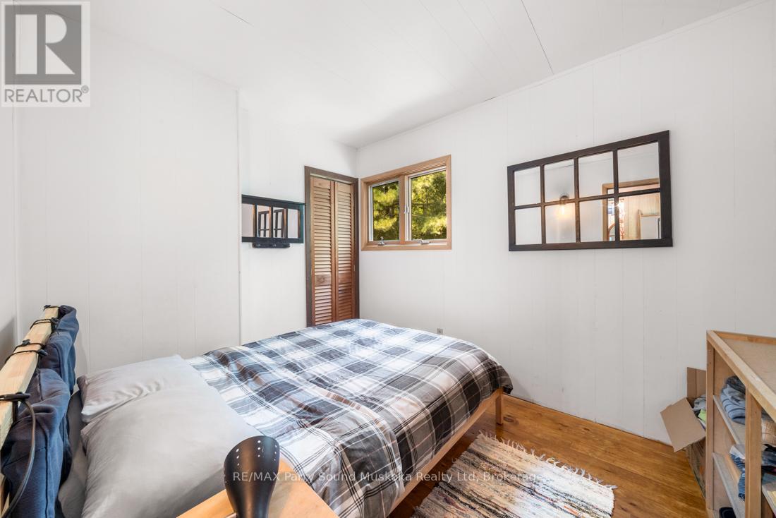 16 Island 264c, Carling, Ontario  P0G 1G0 - Photo 50 - X12908548