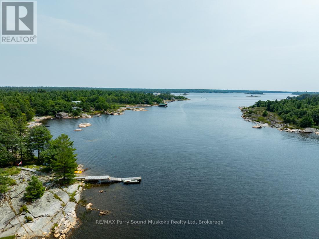 16 Island 264c, Carling, Ontario  P0G 1G0 - Photo 6 - X12908548