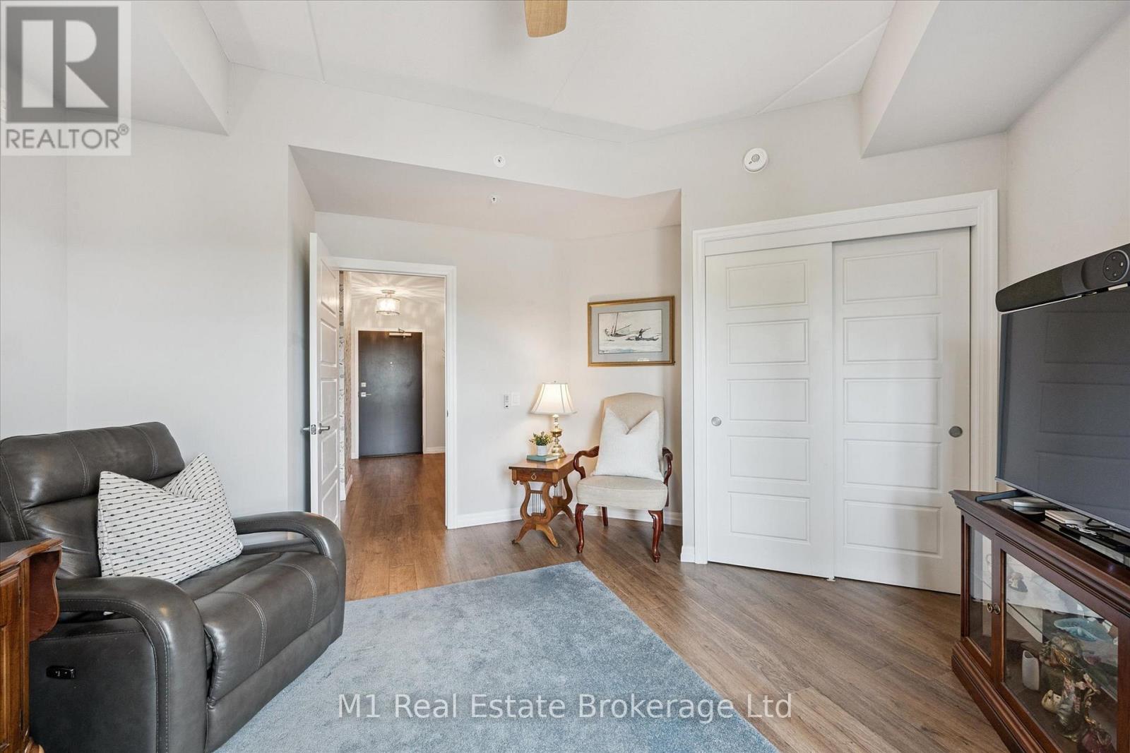 215 - 35 Kingsbury Square, Guelph, Ontario N1L 1B3 - Photo 26 - X12908714