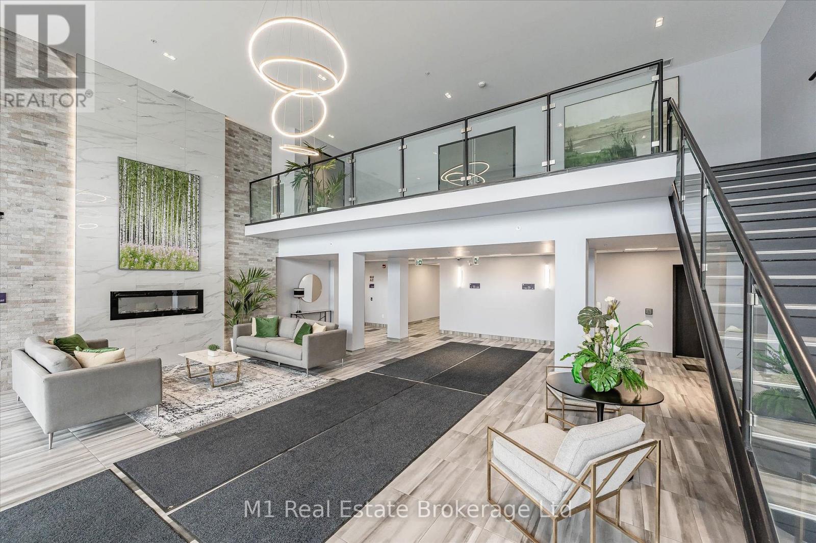 215 - 35 Kingsbury Square, Guelph, Ontario N1L 1B3 - Photo 4 - X12908714