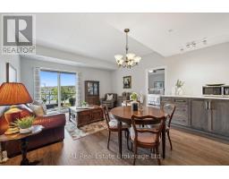 215 - 35 KINGSBURY SQUARE, guelph (pineridge/westminster woods), Ontario