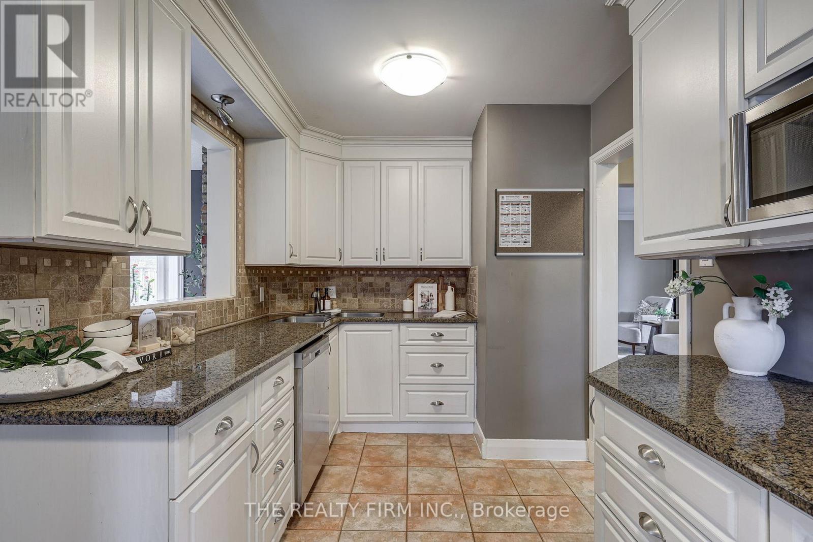 432 Wortley Road, London South, Ontario  N6C 3S8 - Photo 14 - X12908592