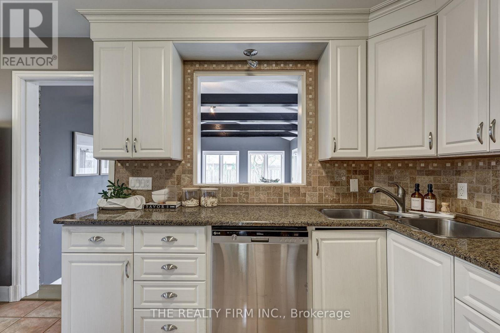 432 Wortley Road, London South, Ontario  N6C 3S8 - Photo 15 - X12908592